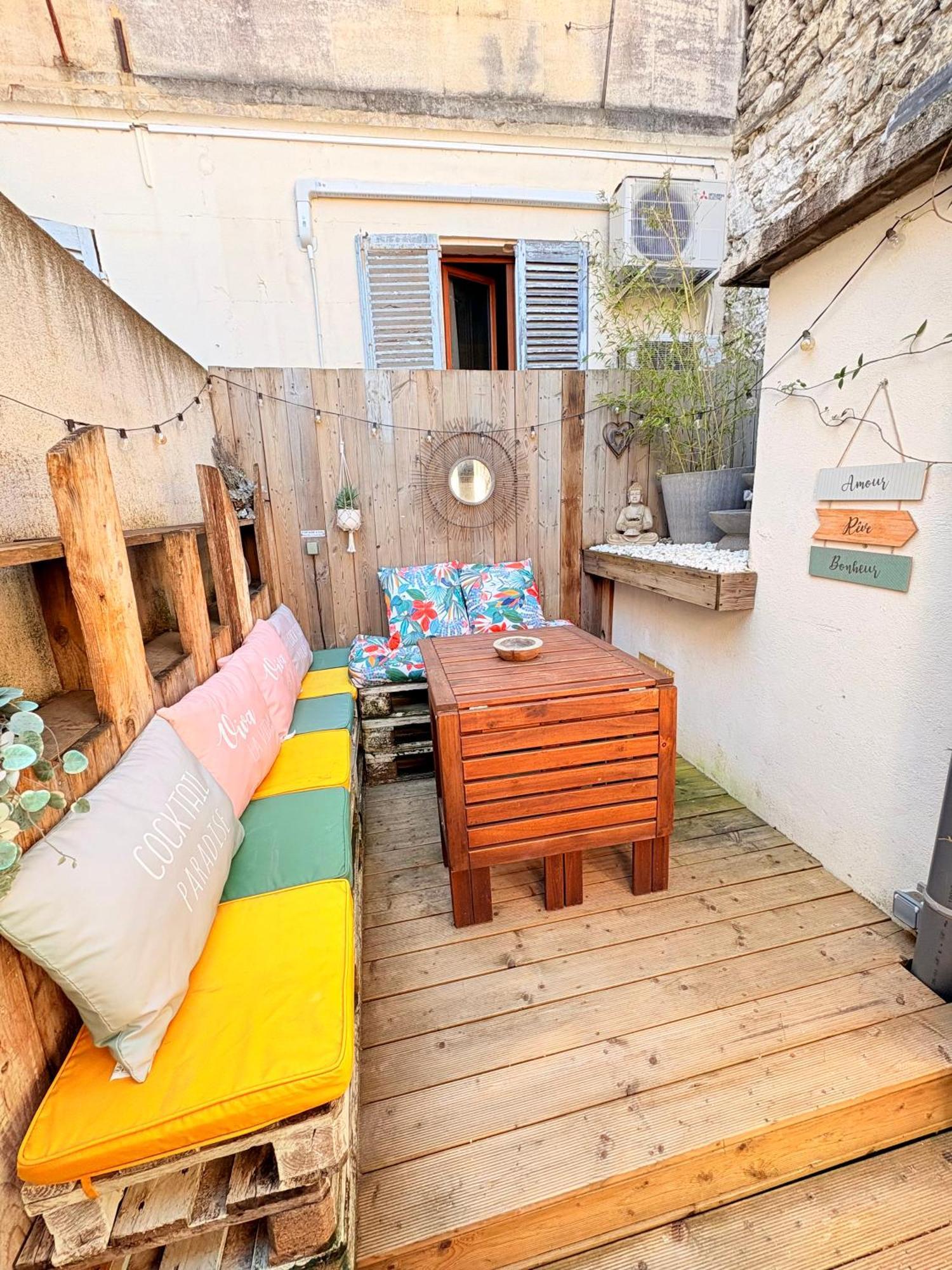 Le Patio De Provence En Avignon - Hypercentre, Clim, Wifi, Calmeアパートメント エクステリア 写真